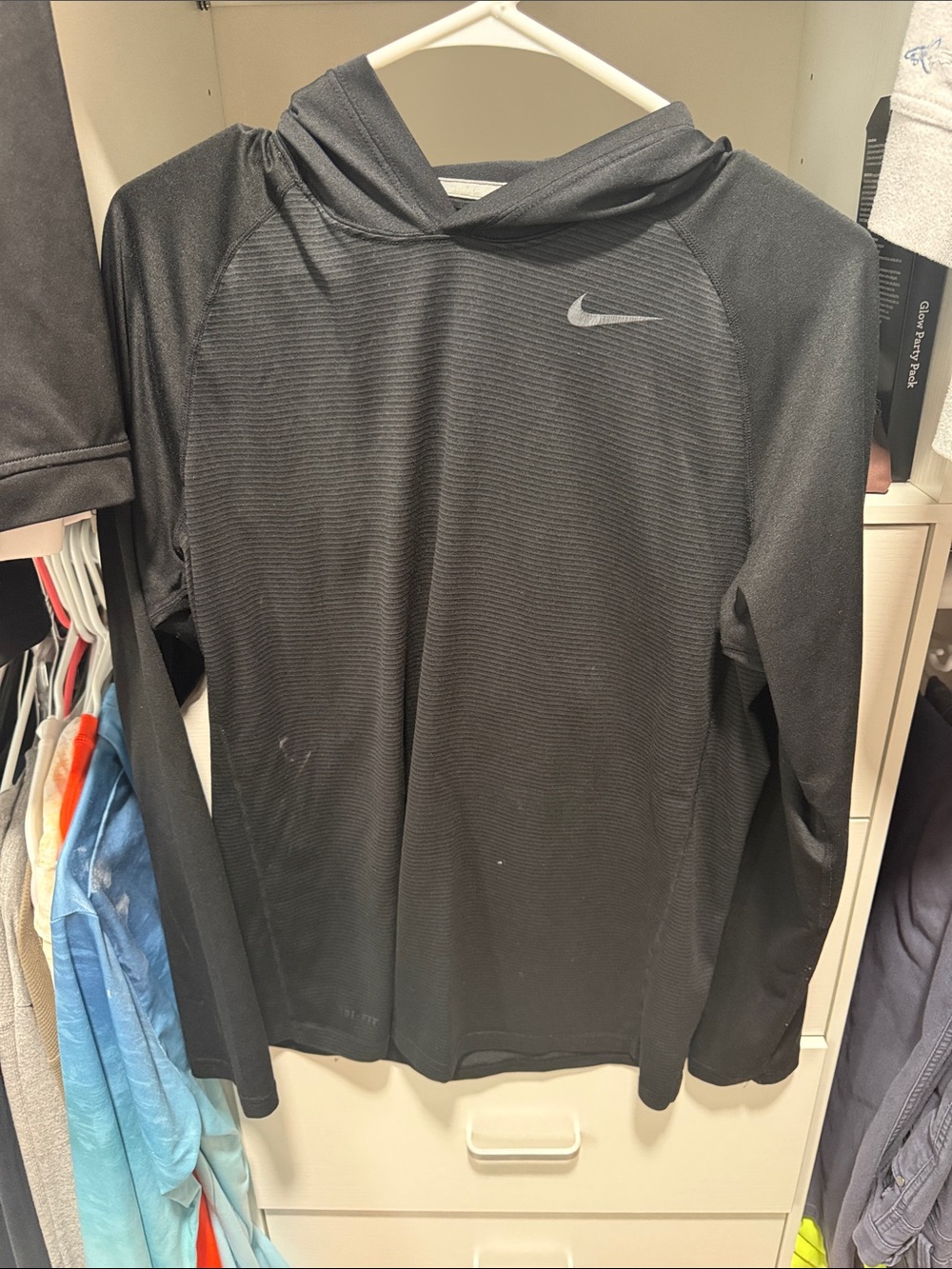 Nike Black Long-Sleeve Hooded Dri-FIT Pullover